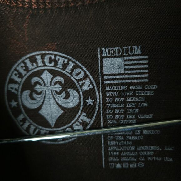 Affliction Women's FACTORY GRADE Foiled Long Sleeve Crew Neck Tee size M NWT - Picture 4 of 8